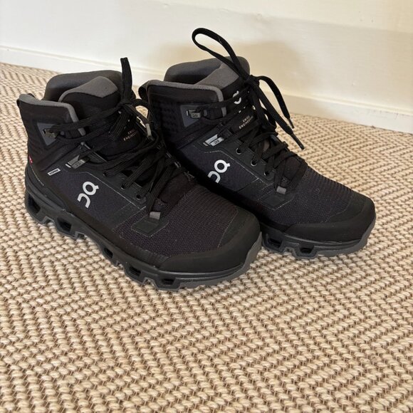 On Cloudrock 2 Women's Waterproof Hiking Boots - Size 6.5 in Black Eclipse - Picture 2 of 3